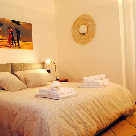 Youhosty - Mercato Sx 16 Apartment
